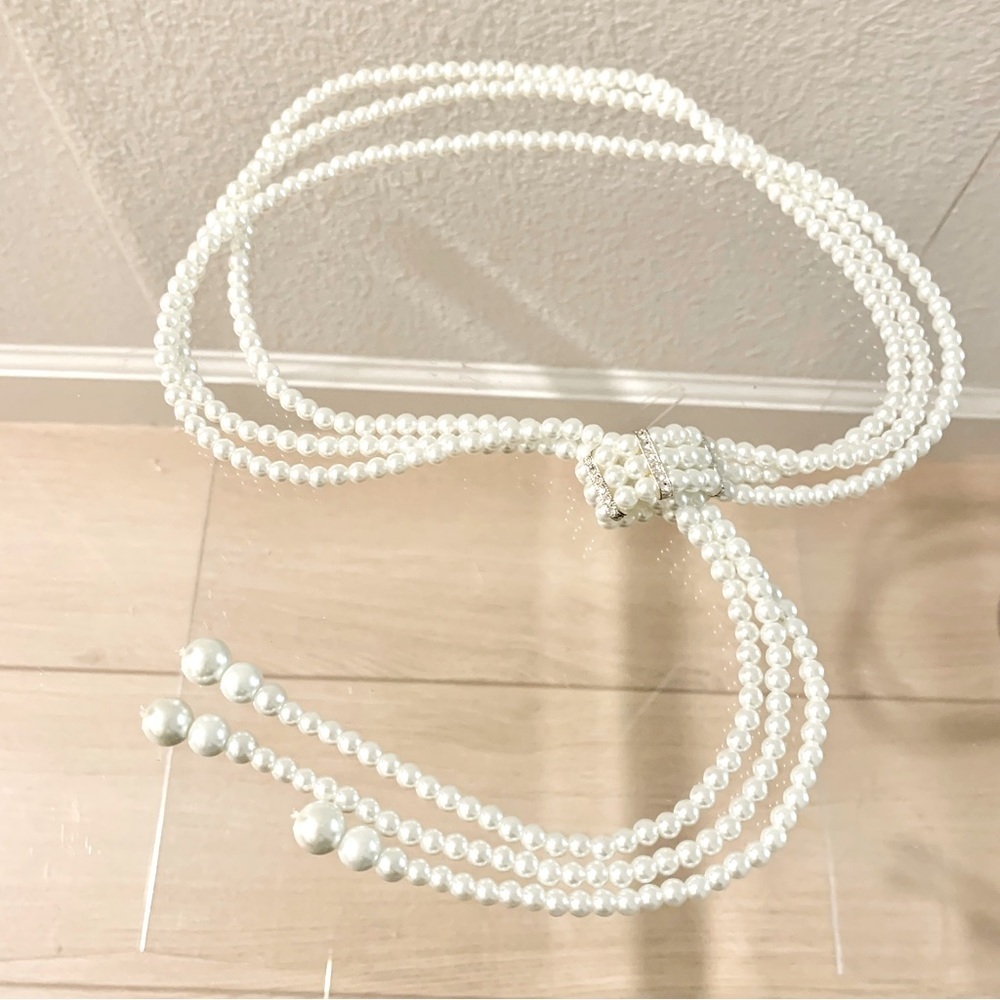 🐚 Triple Strand Glass Pearl Crystals Lariat Choker Statement Necklace - Picture 4 of 7